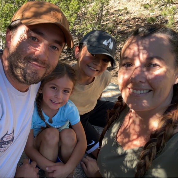 Meet your Posher, Tania - Picture 2 of 12